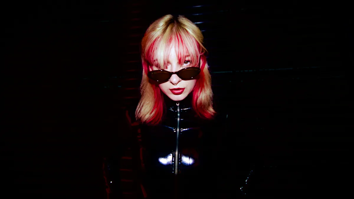 YINYANG shares music video for new single ‘Think About It’