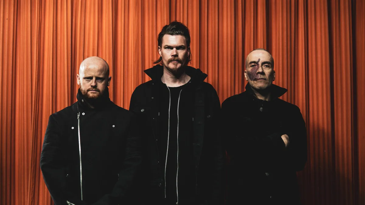 Restive Nation and Atmahead release new single “Dreaming”